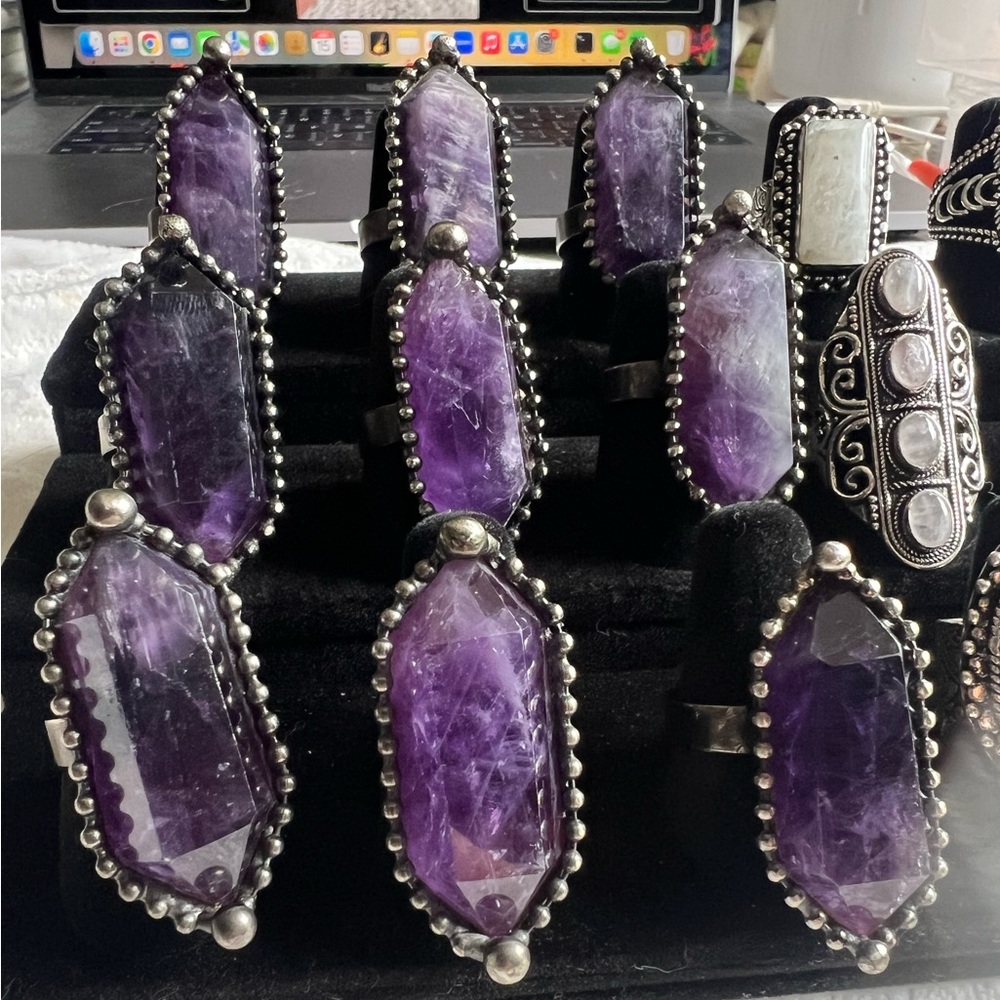 Huge Amethyst Psychic Intuition Ring - Picture 8 of 9